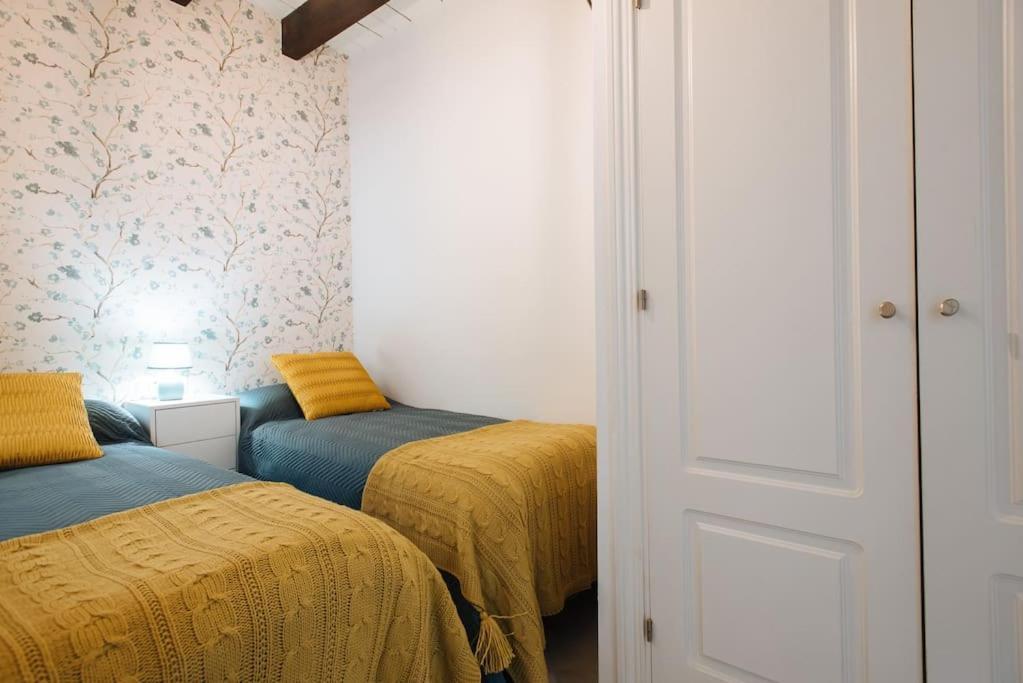 Ad2B Apartment, 300M From Cathedral With 2Br Sevilla Dış mekan fotoğraf