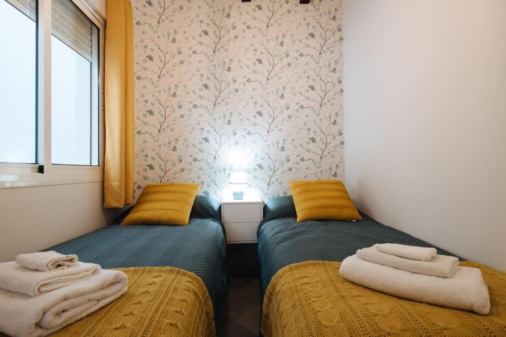 Ad2B Apartment, 300M From Cathedral With 2Br Sevilla Dış mekan fotoğraf